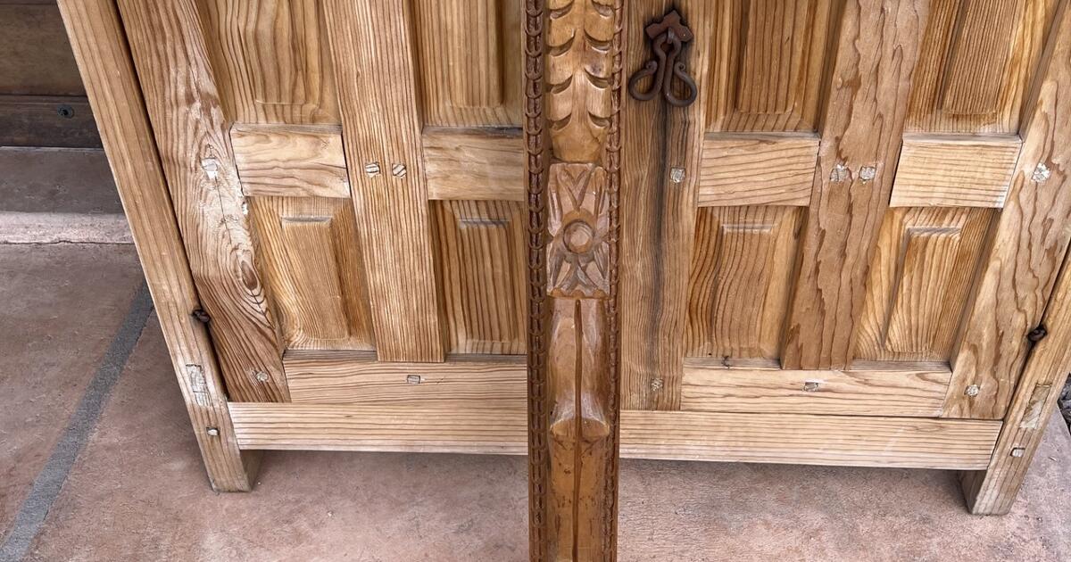 Large Chip Carved Wooden Christo For In Marana Az For Sale