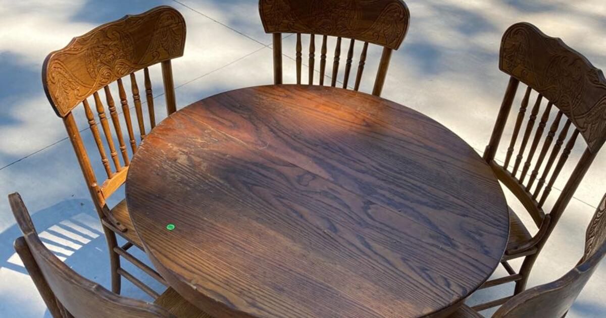 Oak Table Chairs Obo For In Winston Salem Nc Finds