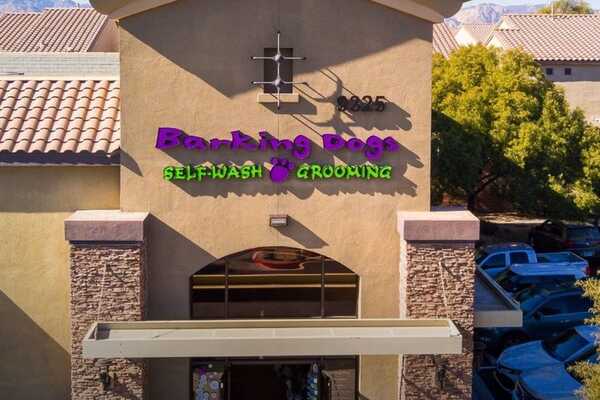 Barking Dogs Self-Wash & Grooming Mountains Edge: Pamper Your Pet