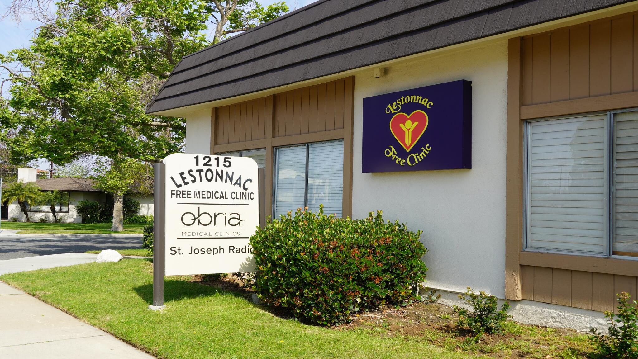 lestonnac free clinic volunteer