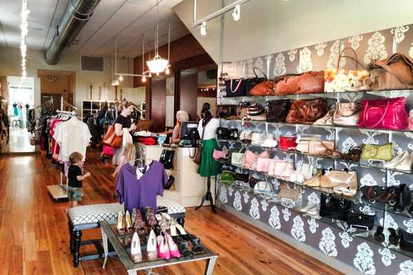 MODE Durham, Consignment Store Downtown Durham