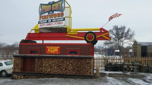 Pro Cut Firewood Rochester Mn: Top Quality Timber Solutions