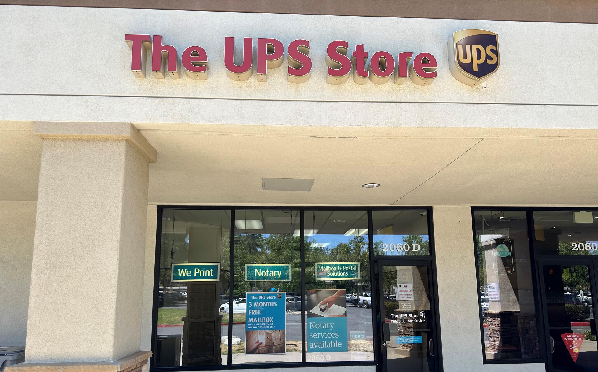 The UPS Store - Thousand Oaks, CA - Nextdoor, image size:2048x1276