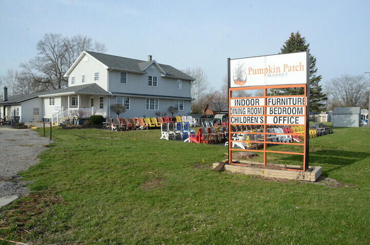 pumpkin patch furniture in middlebury in