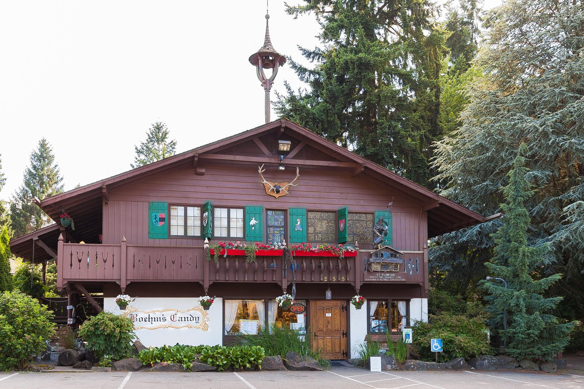 Boehm's Homemade Swiss Candies