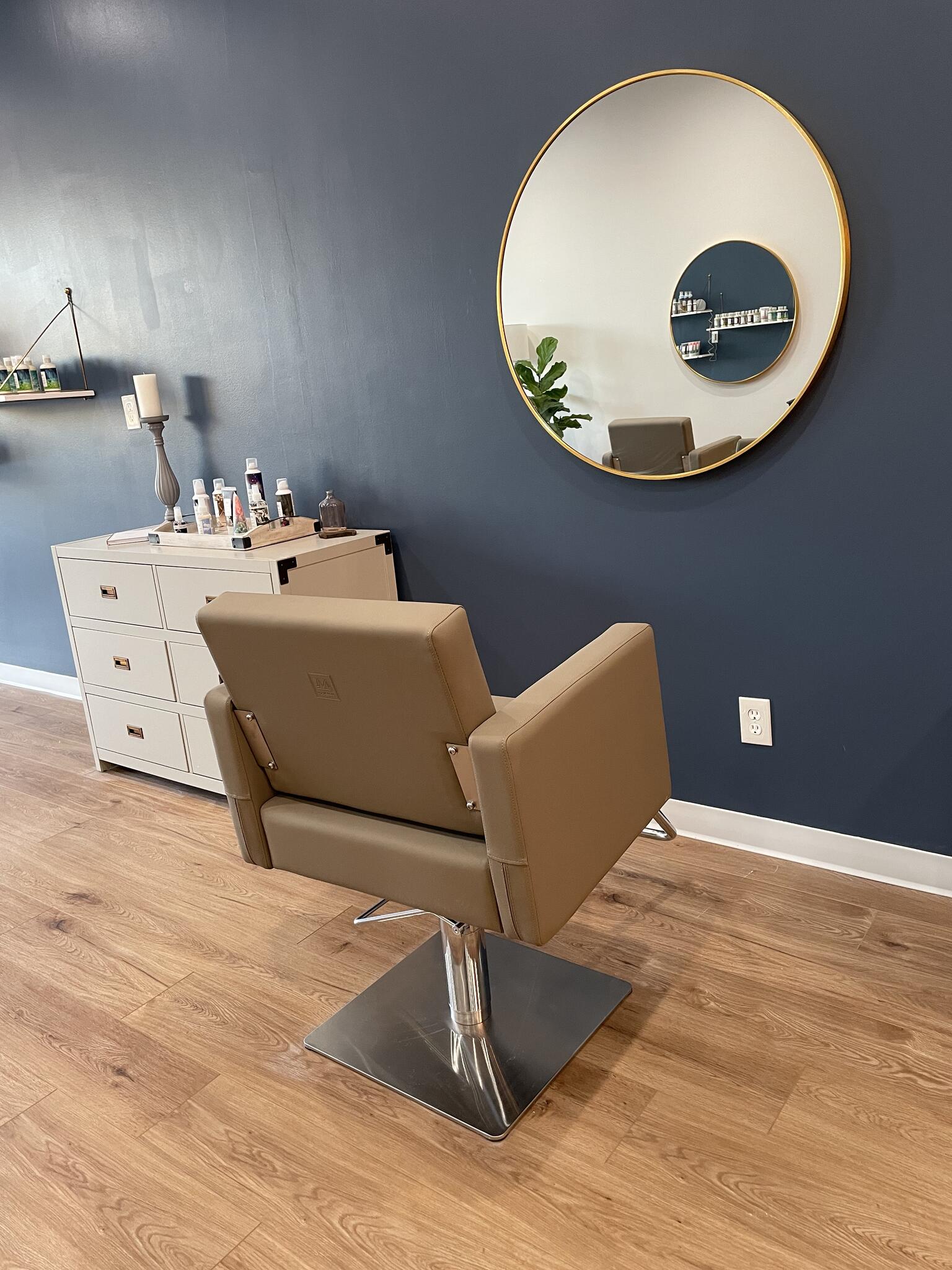 Sparrow Salon - 8 Connections - Ponte Vedra Beach, FL