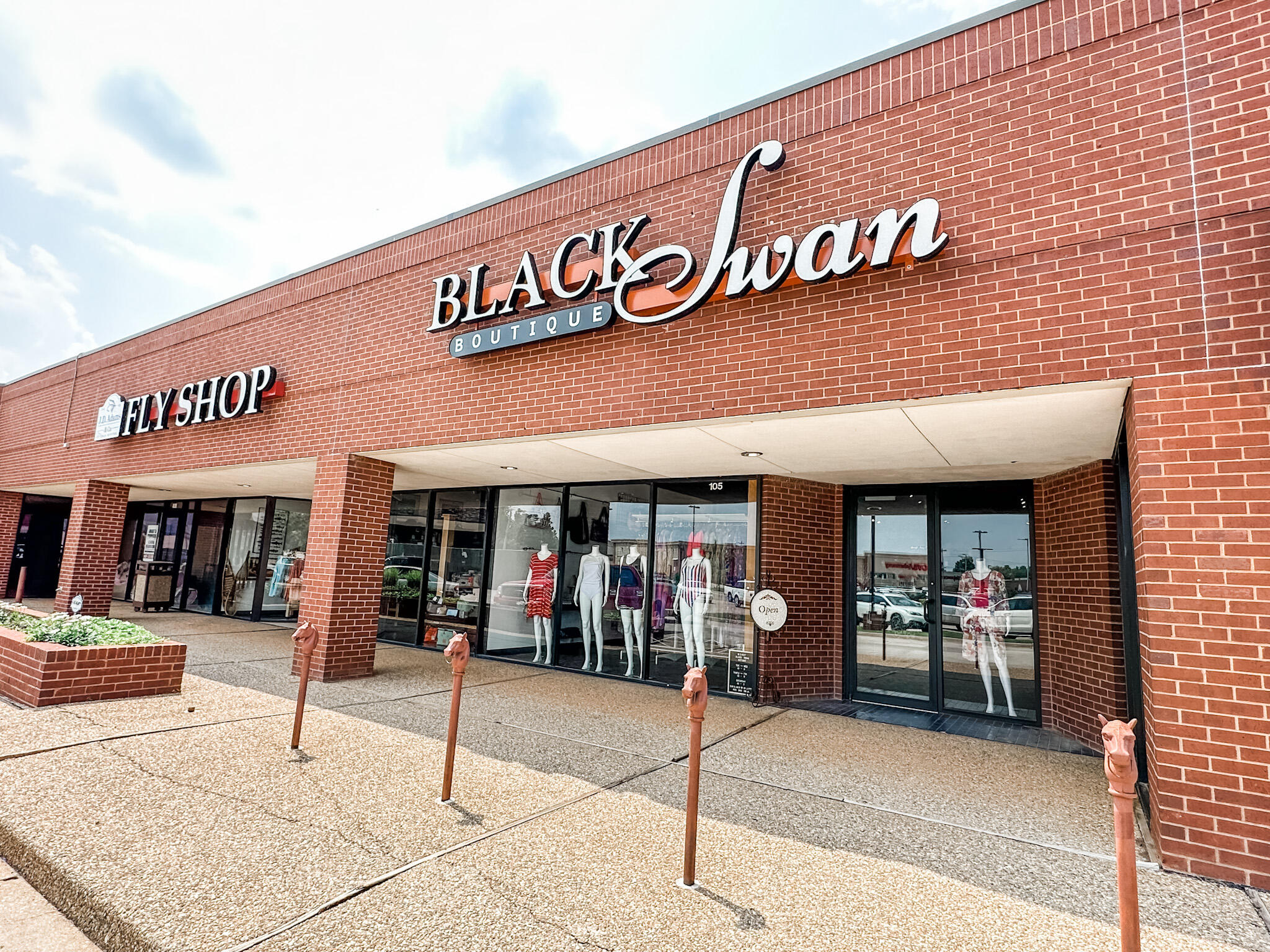 Black Swan Boutique Oklahoma City OK Nextdoor