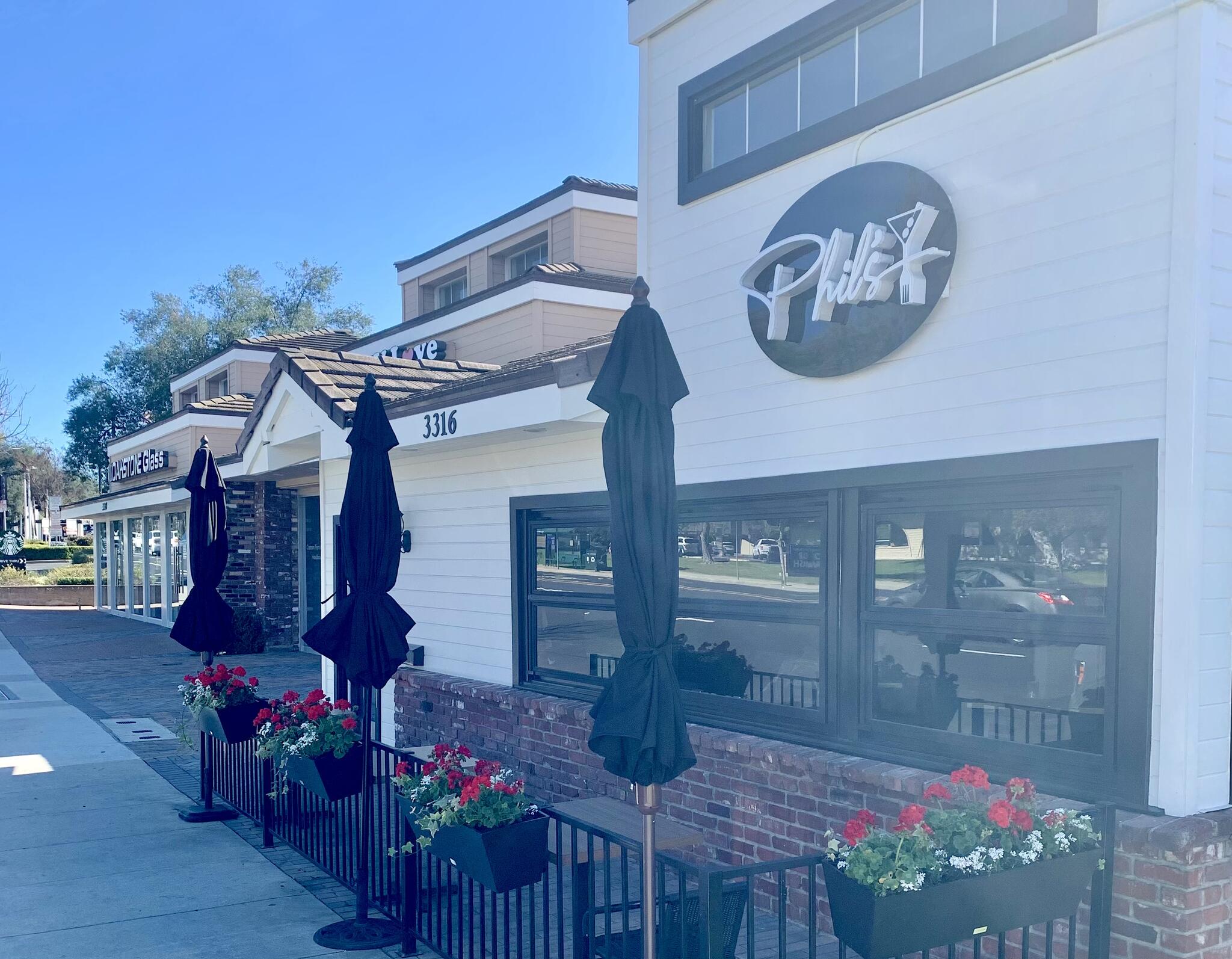 Phil’s Thousand Oaks, CA Nextdoor