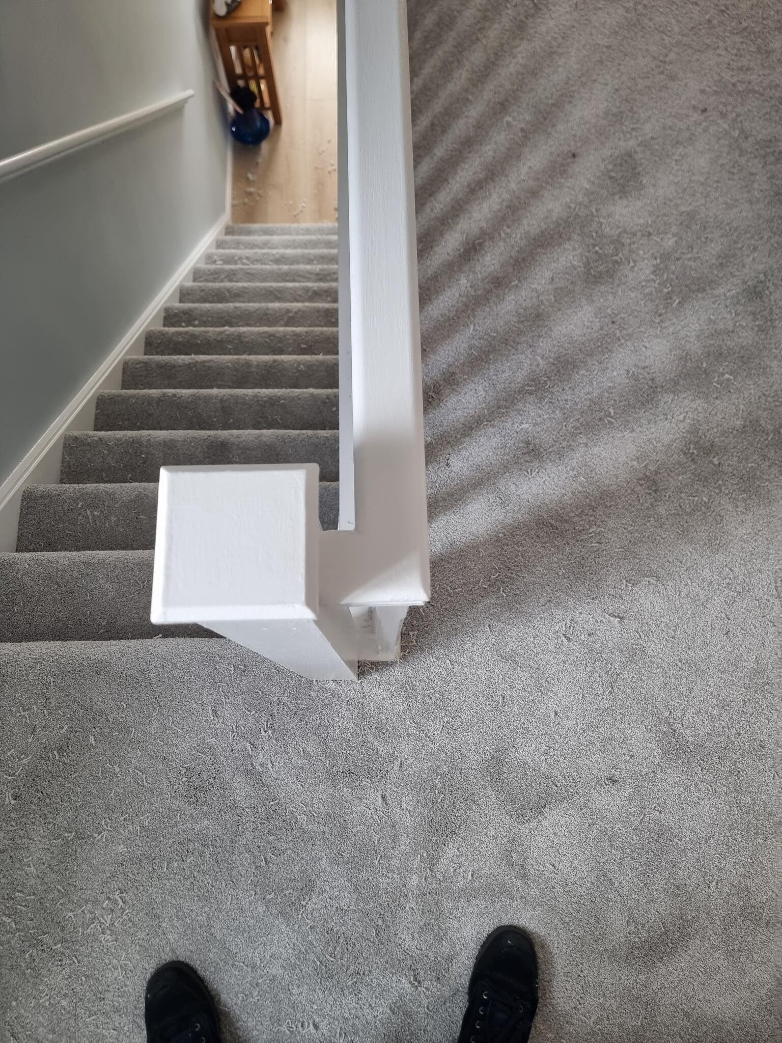 Inverclyde carpet fitter Greenock Nextdoor