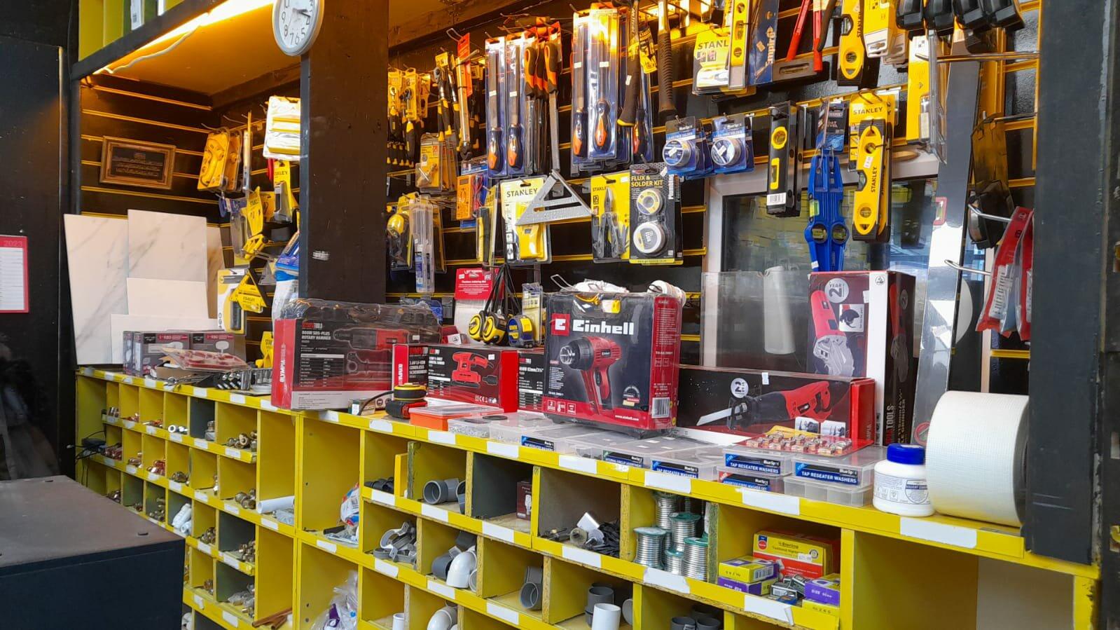 se25-diy-hardware-store-london-nextdoor