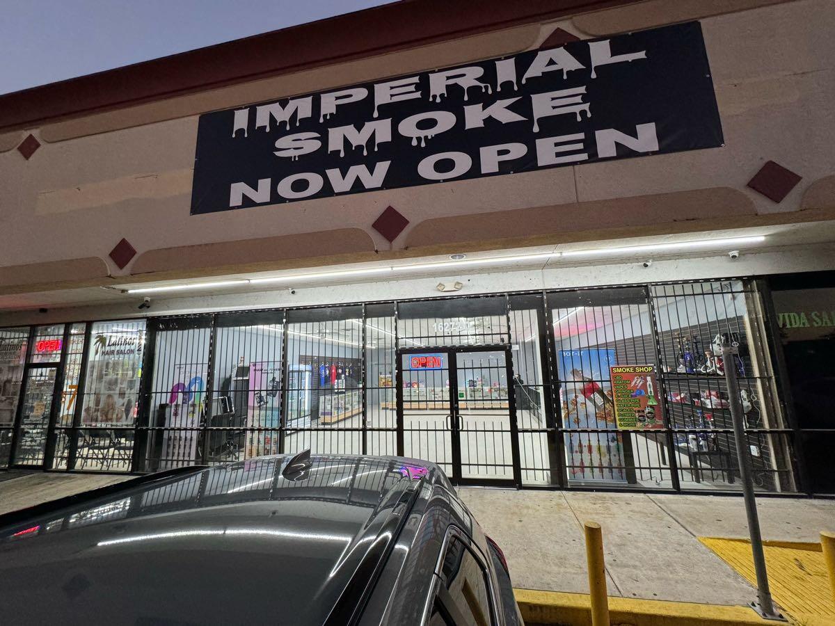 imperial smoke and vape IMPERIAL SMOKE & VAPE - Updated May 2026 - 28 Photos - 9061 Imperial Hwy,  Downey, California - Tobacco Shops - Phone Number main image 0