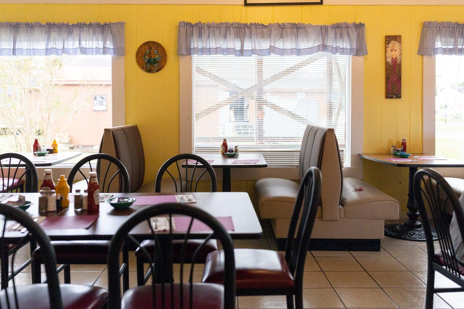 Duke's Grille Chincoteague Island, VA Nextdoor