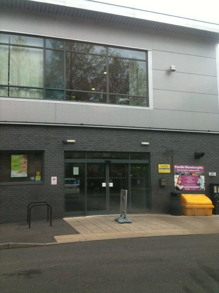 Pendle wavelengths christmas opening times