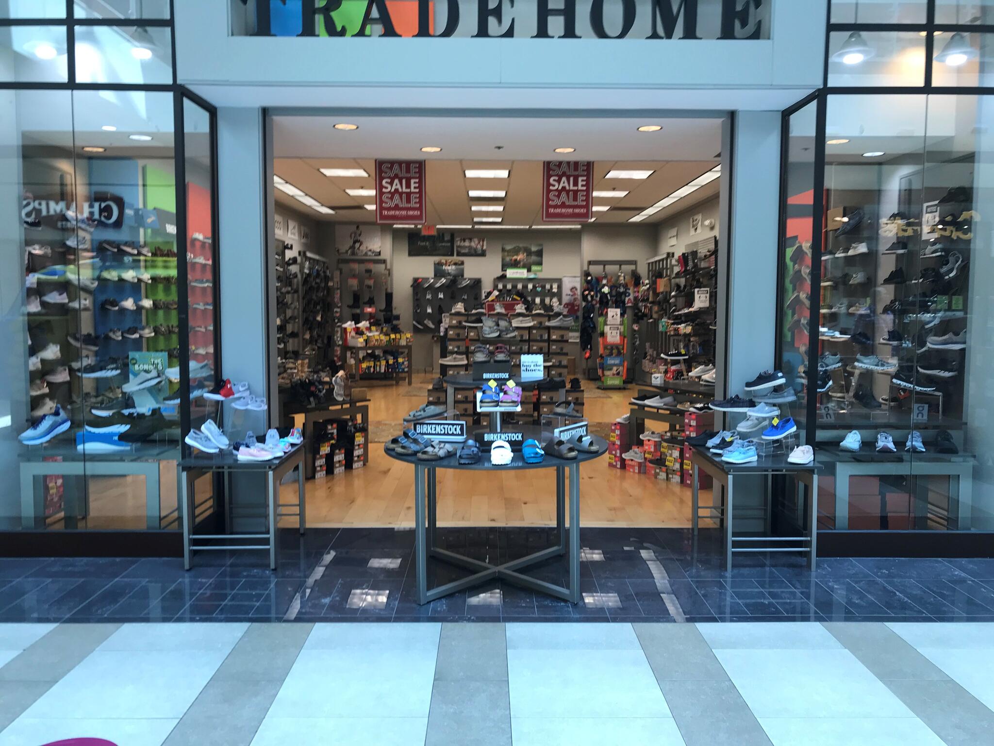 Tradehome Shoes