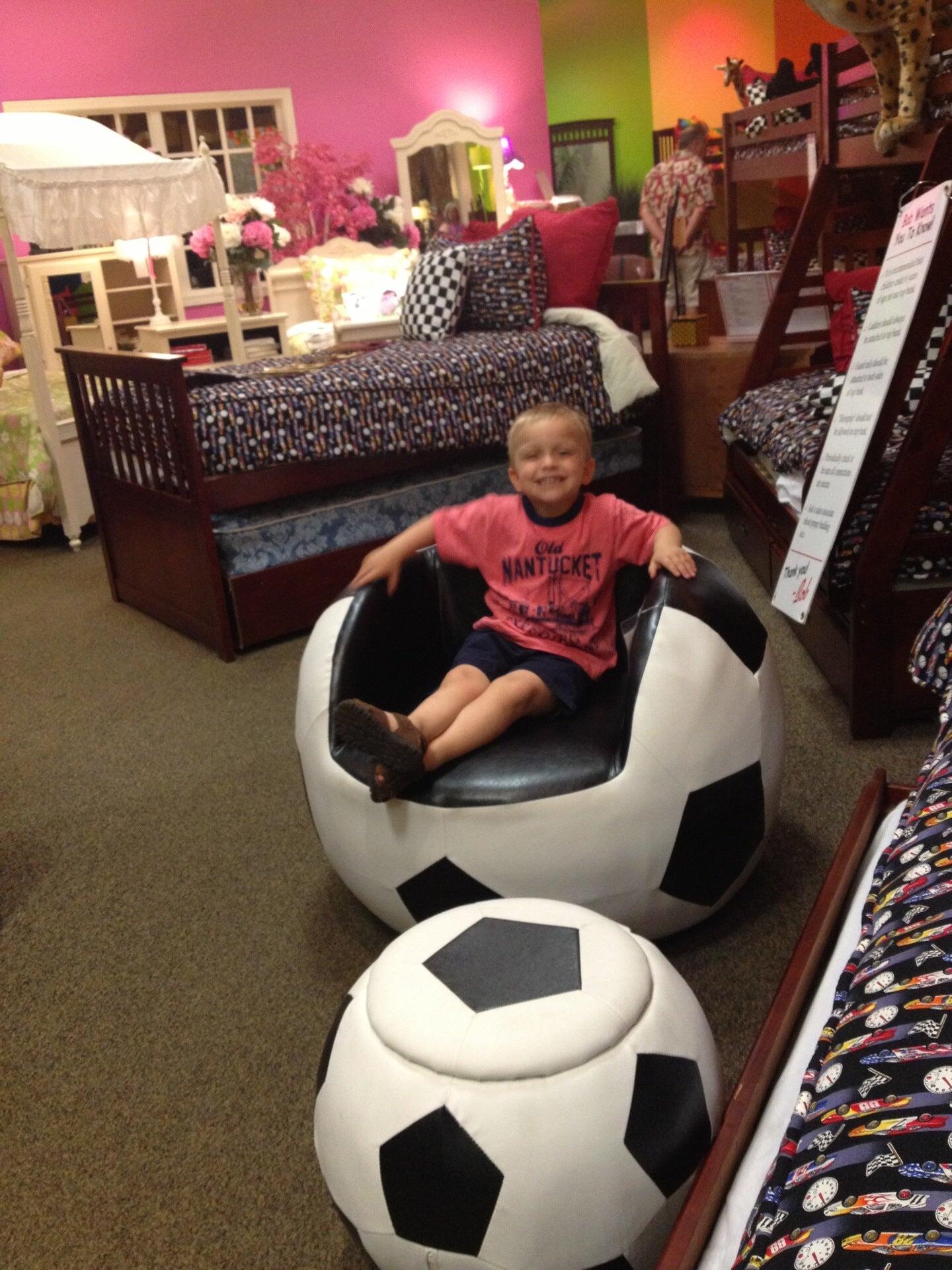 Bobs furniture melville sales
