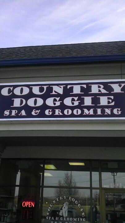 Country store doggie spa