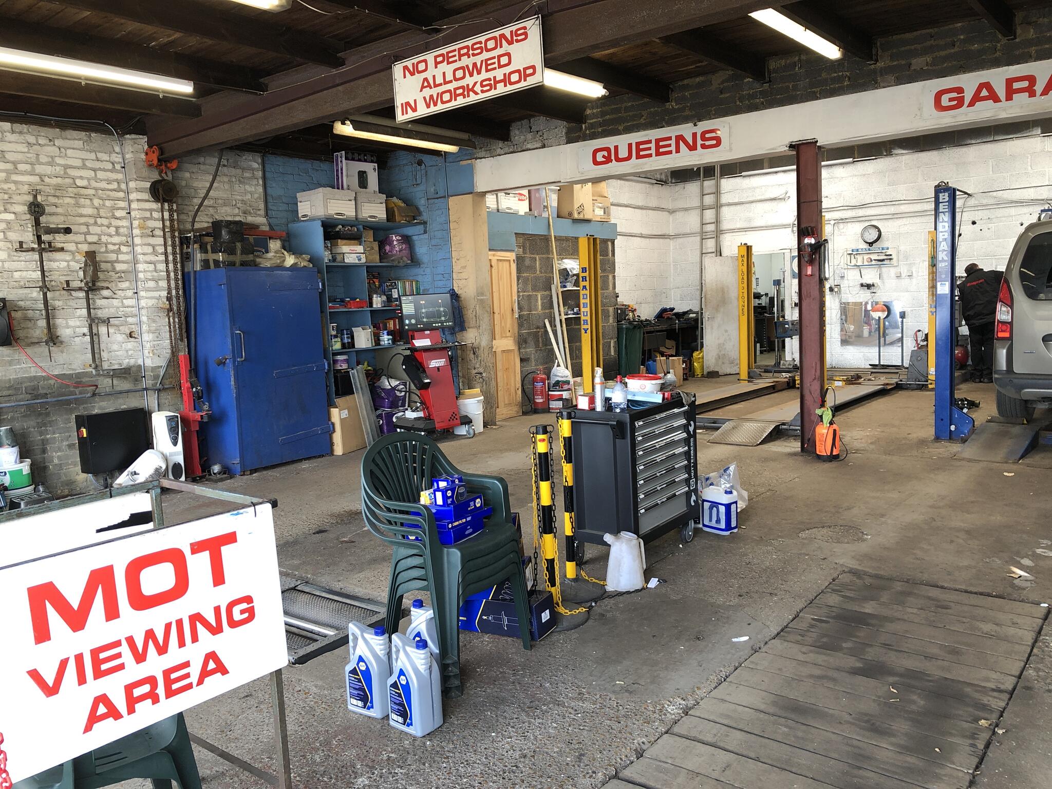 Queens Garage Sheerness Nextdoor