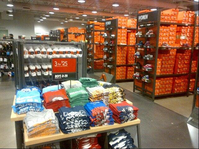 Nike store outlet mercedes texas hotsell