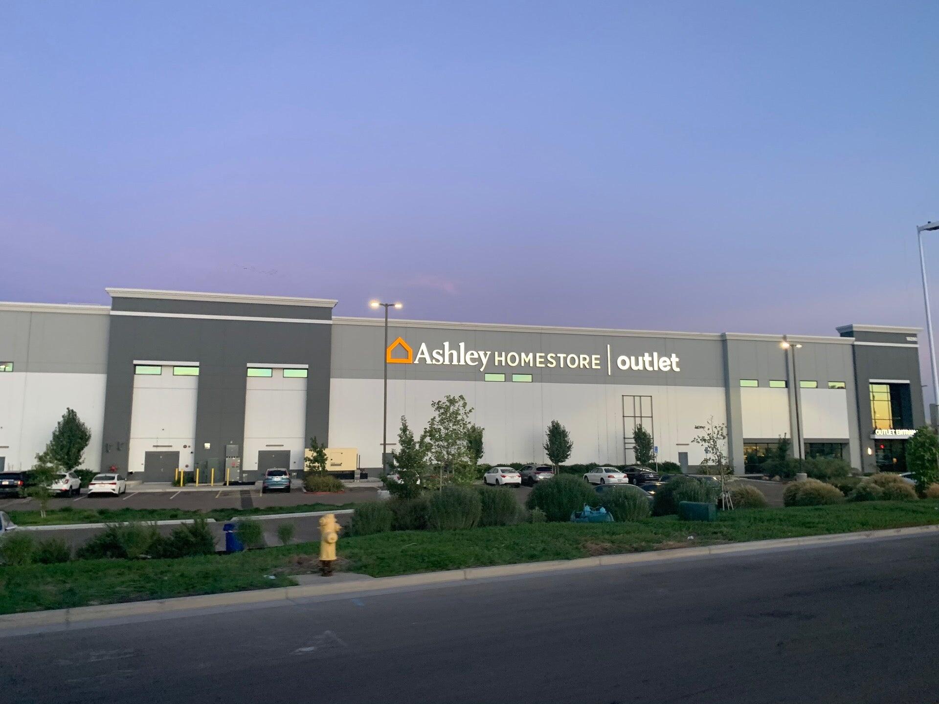 Ashley lathrop warehouse discount
