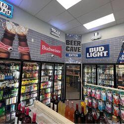 R&R Beer & Tobacco Junction - Kent, OH