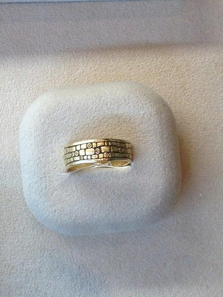 Tiny Jewel Box - Washington, DC - Nextdoor