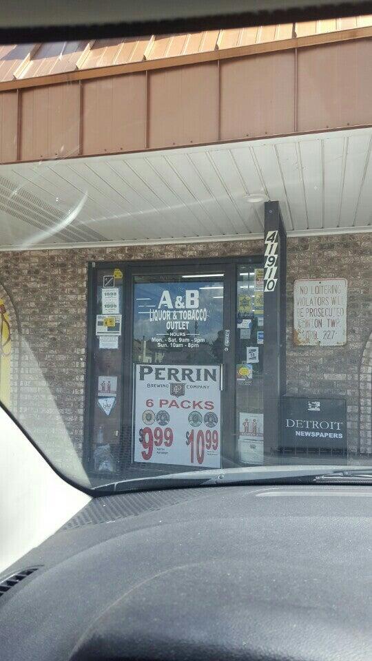 A B LIQUOR AND TOBACCO OUTLET - Clinton Township, MI