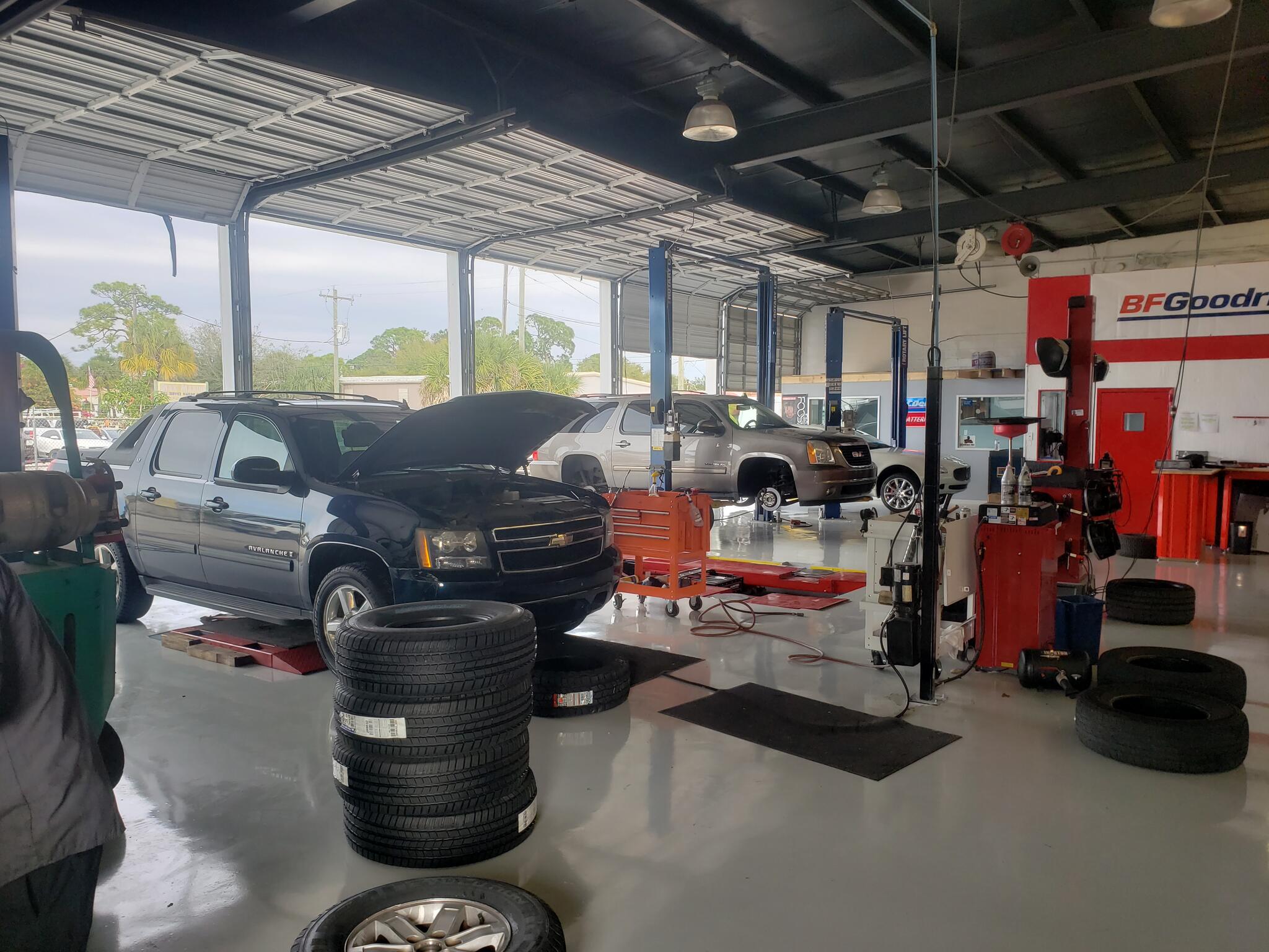 From Broken To Pristine Witness The Transformation At Jesses Garage Sarasota - pijb403