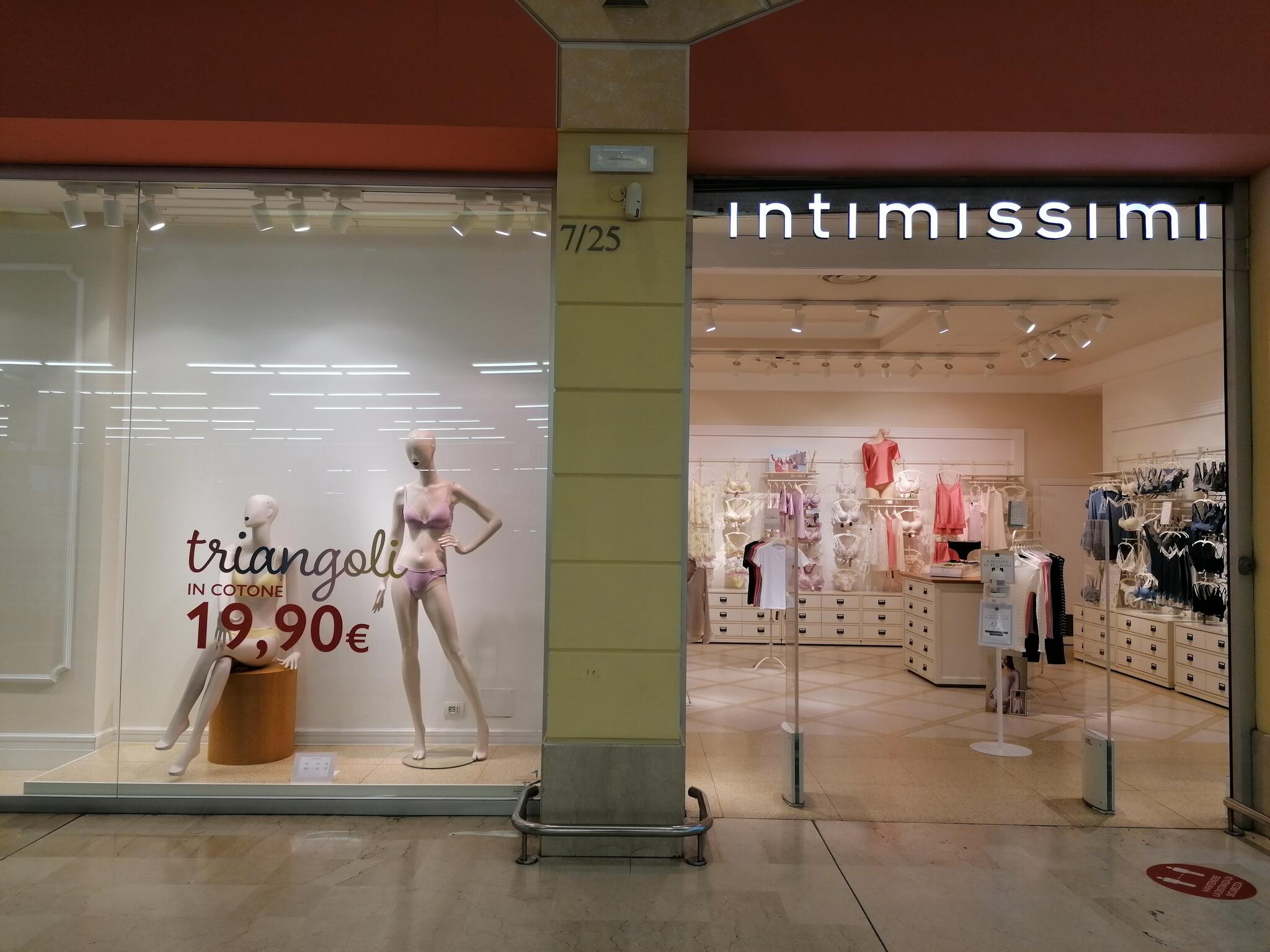 Intimissimi galleria cheap