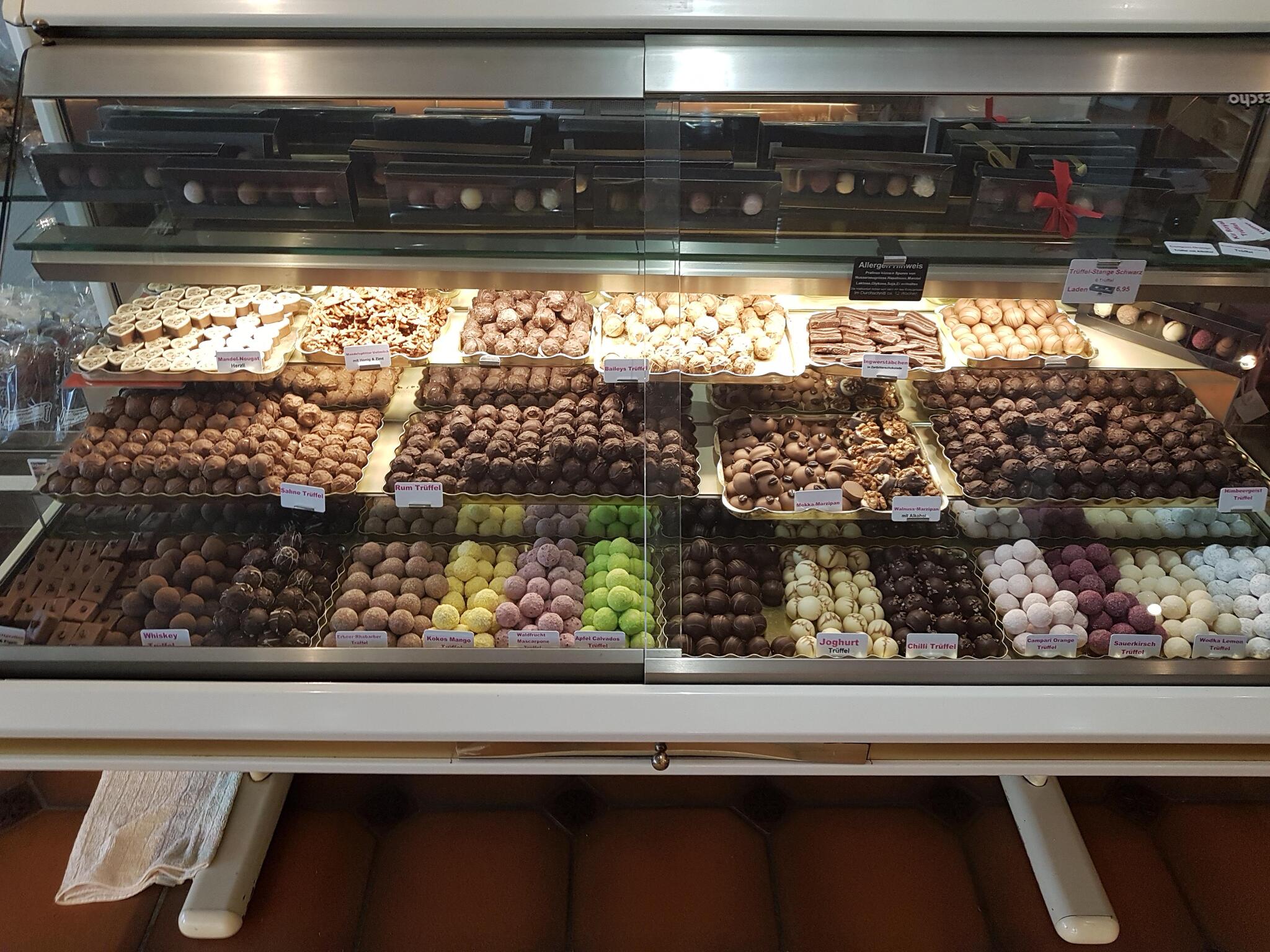 Bäckerei Und Konditorei Adolf Tilsen Gmbh Café Konditorei Pfeffer - Nextdoor