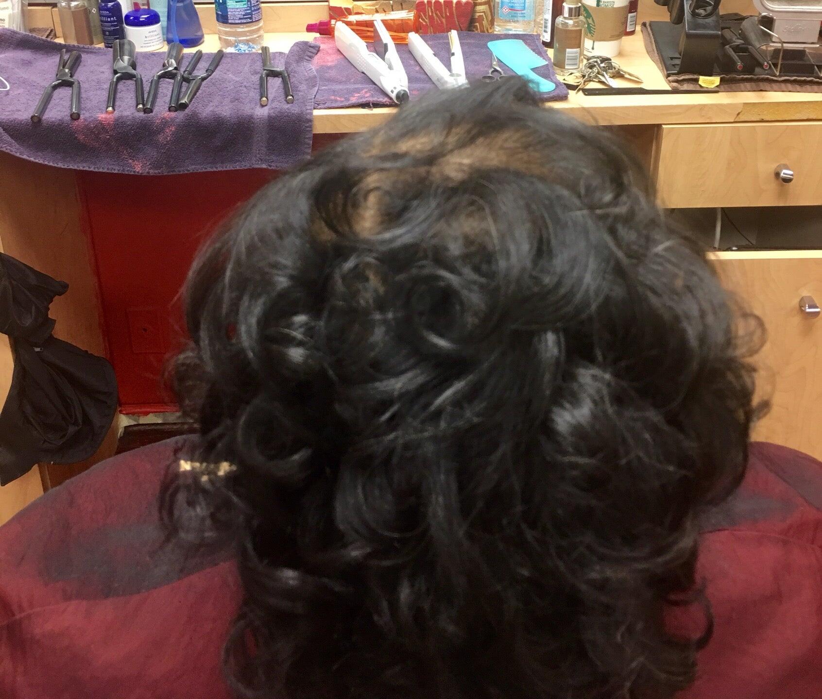 Mena's Hair Design - Lansing, IL