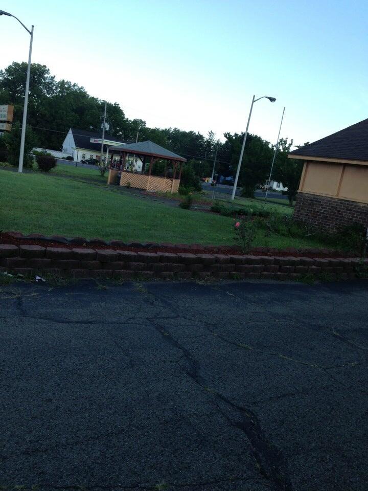 Mark Twain Motor Inn Elmira, NY Nextdoor