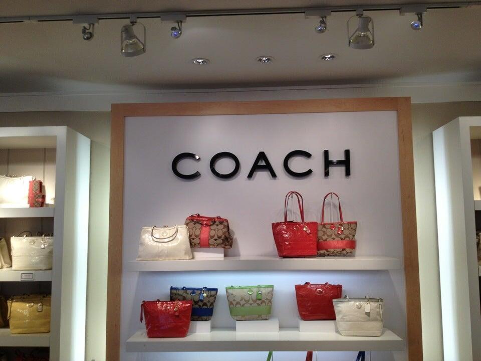 Discover the Coach Outlet in Sevierville, TN: A Shopper's Guide