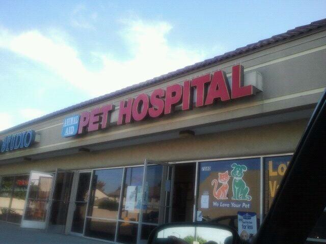 Greenwoods store pet hospital