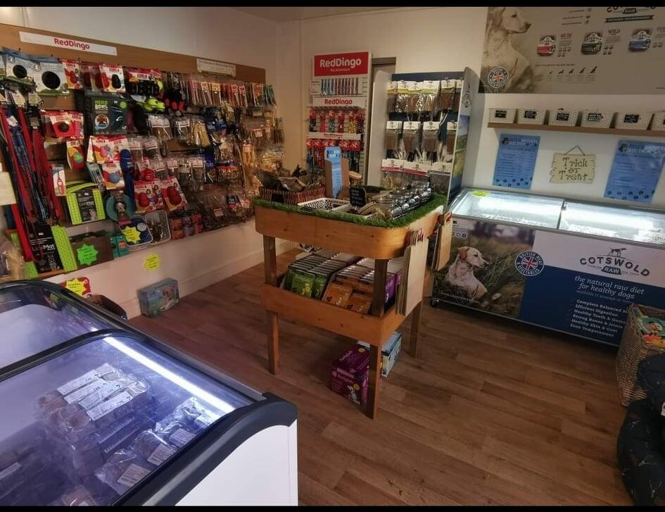 Pete s Natural Dog Shop Pontypool GB WLS Nextdoor