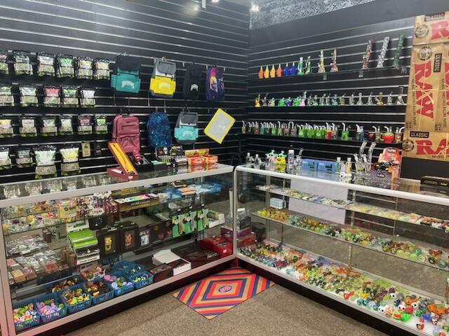 Morrison Smoke Shop - Morrison, IL