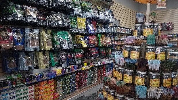 midway tobacco outlet plus - 3409 Sw 9th Street, Des Moines, IA 50315 Tobacco outlet plus | Roanoke