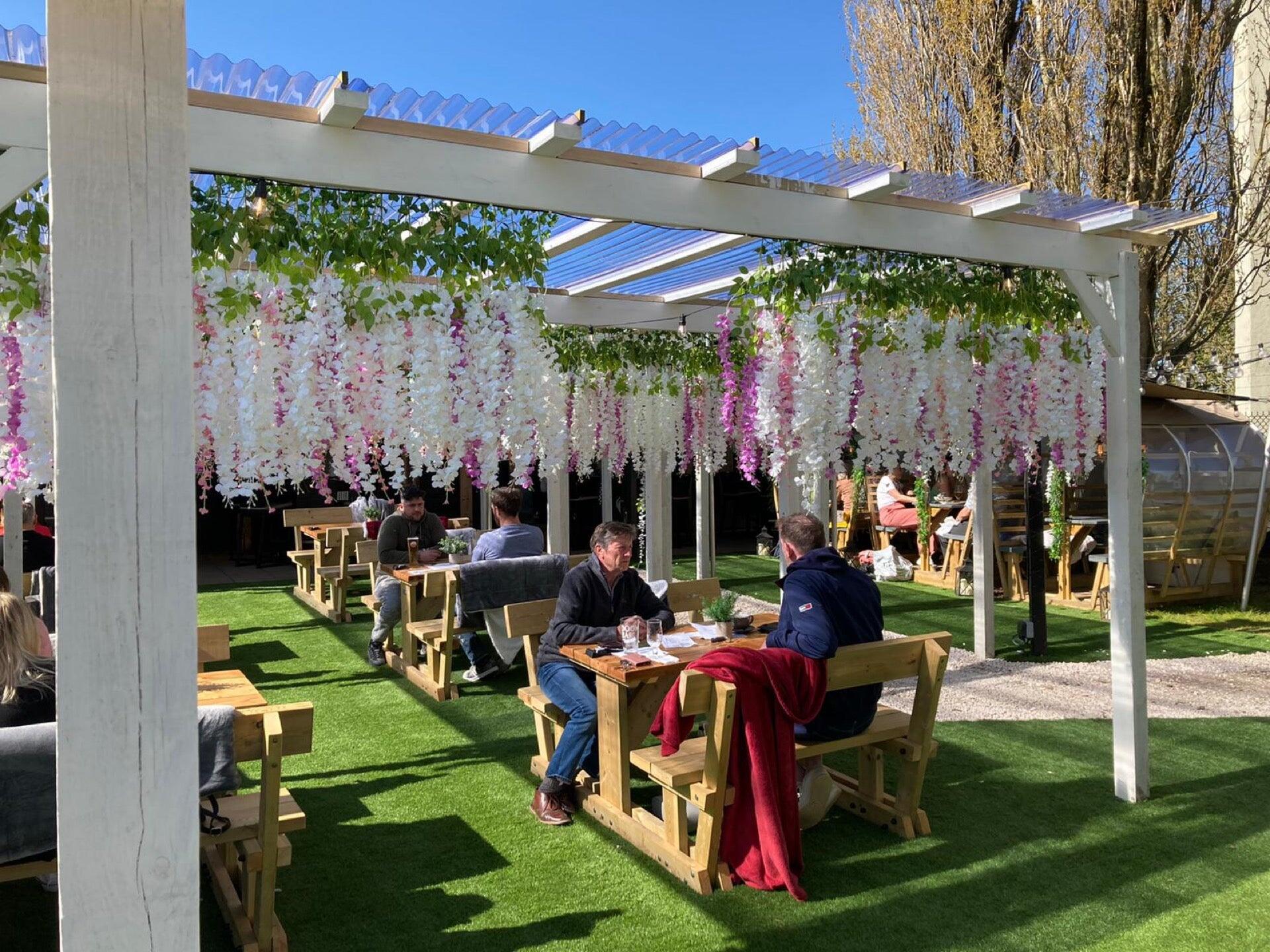 White Horse Tea Green Tea Green Nextdoor