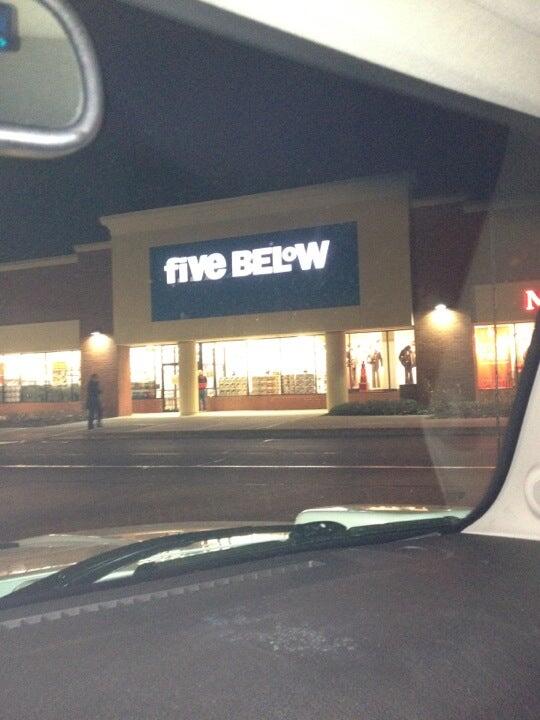 Five Below Plaza, Lincolnshire, hotsell IL