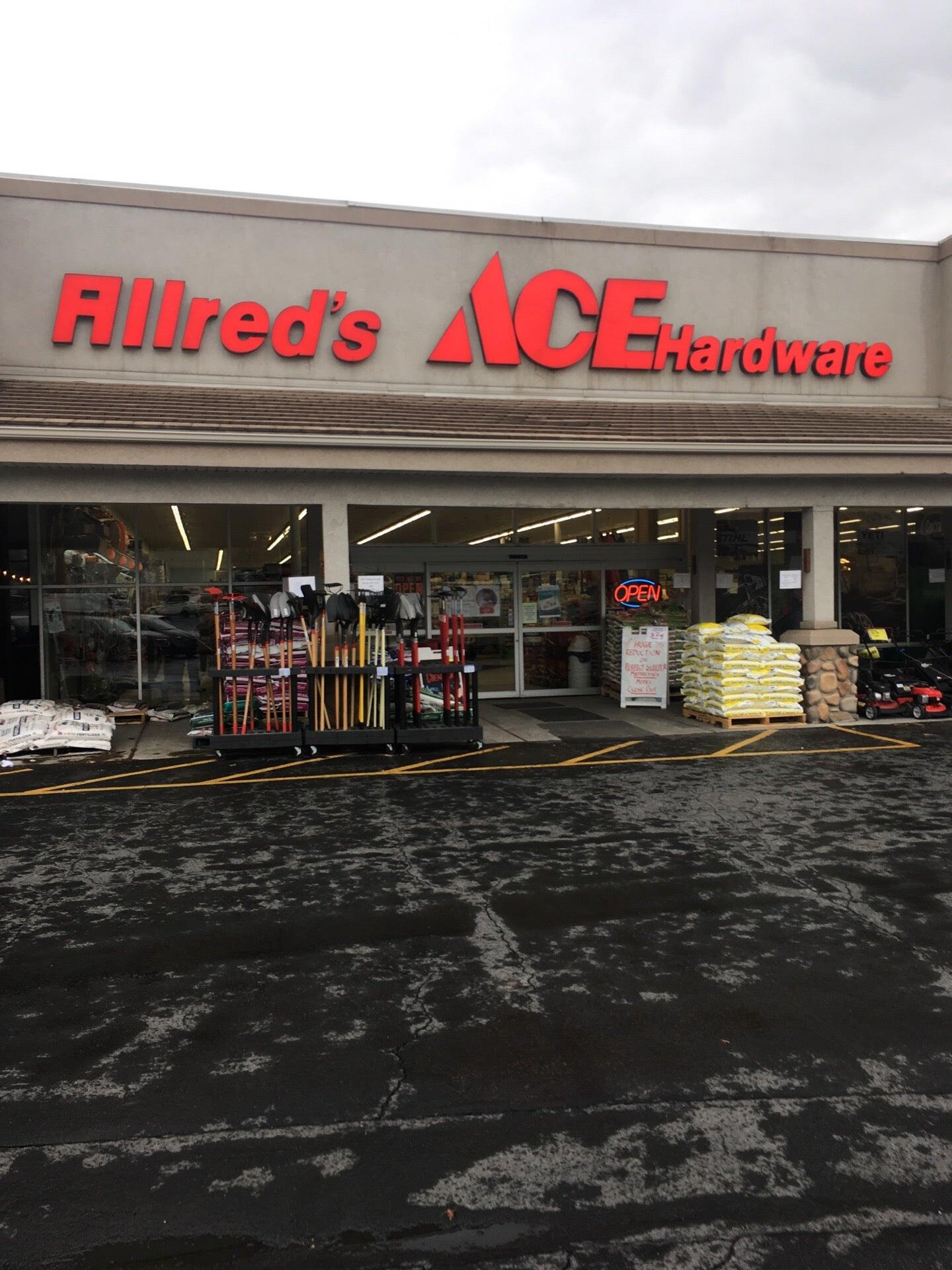 hollister ace hardware