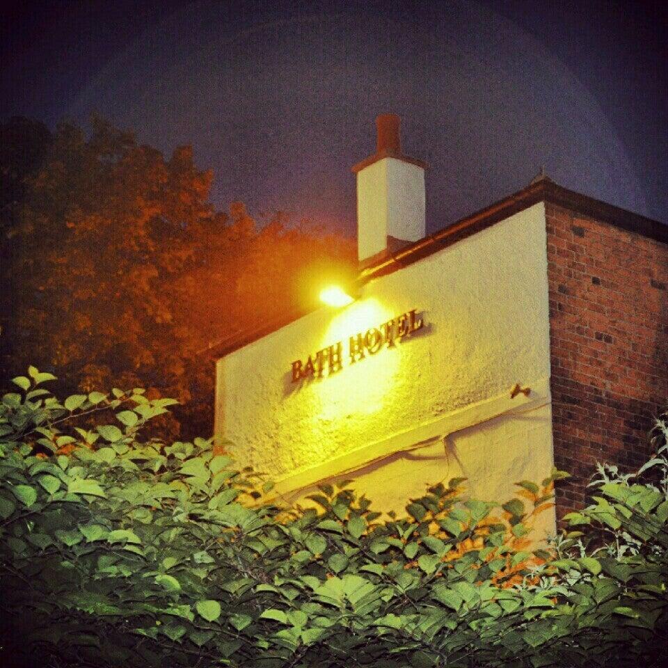Bath Hotel - Dewsbury - Nextdoor