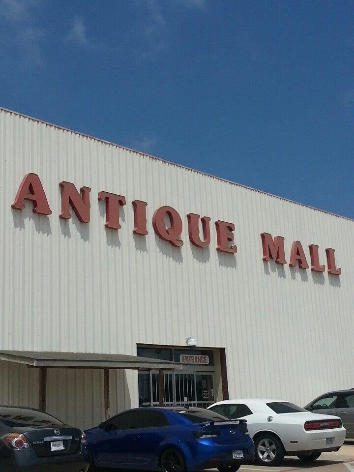 Lone Star Antiques — coin shop photo