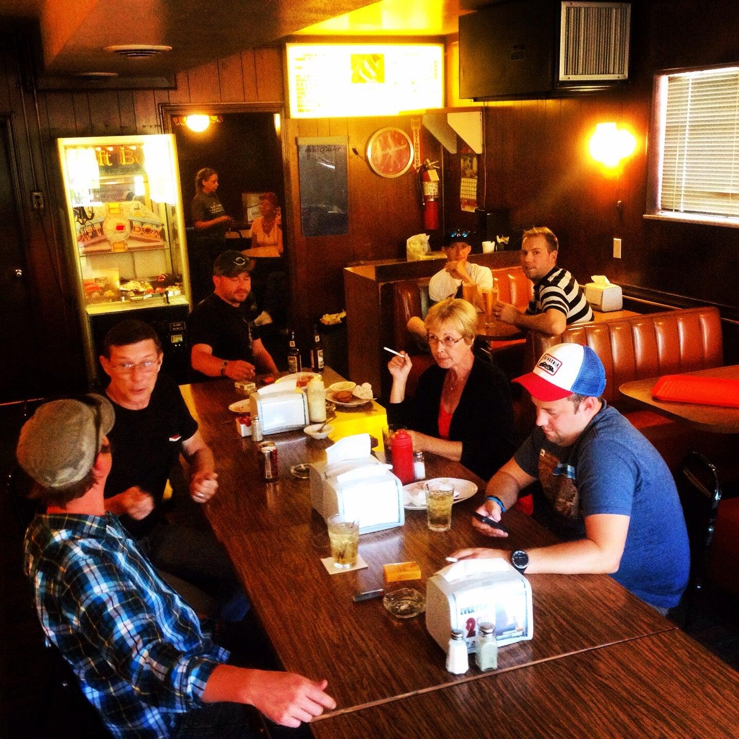 Vic's Cafe New Albany, IN Nextdoor