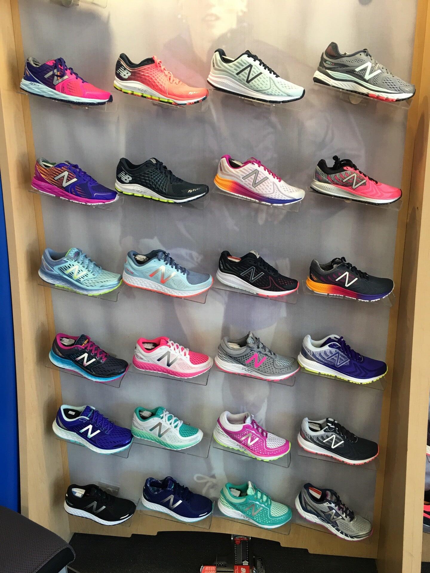 New balance chicago oakbrook terrace best sale