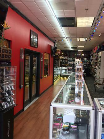Tobacco Hut - Broadlands, VA