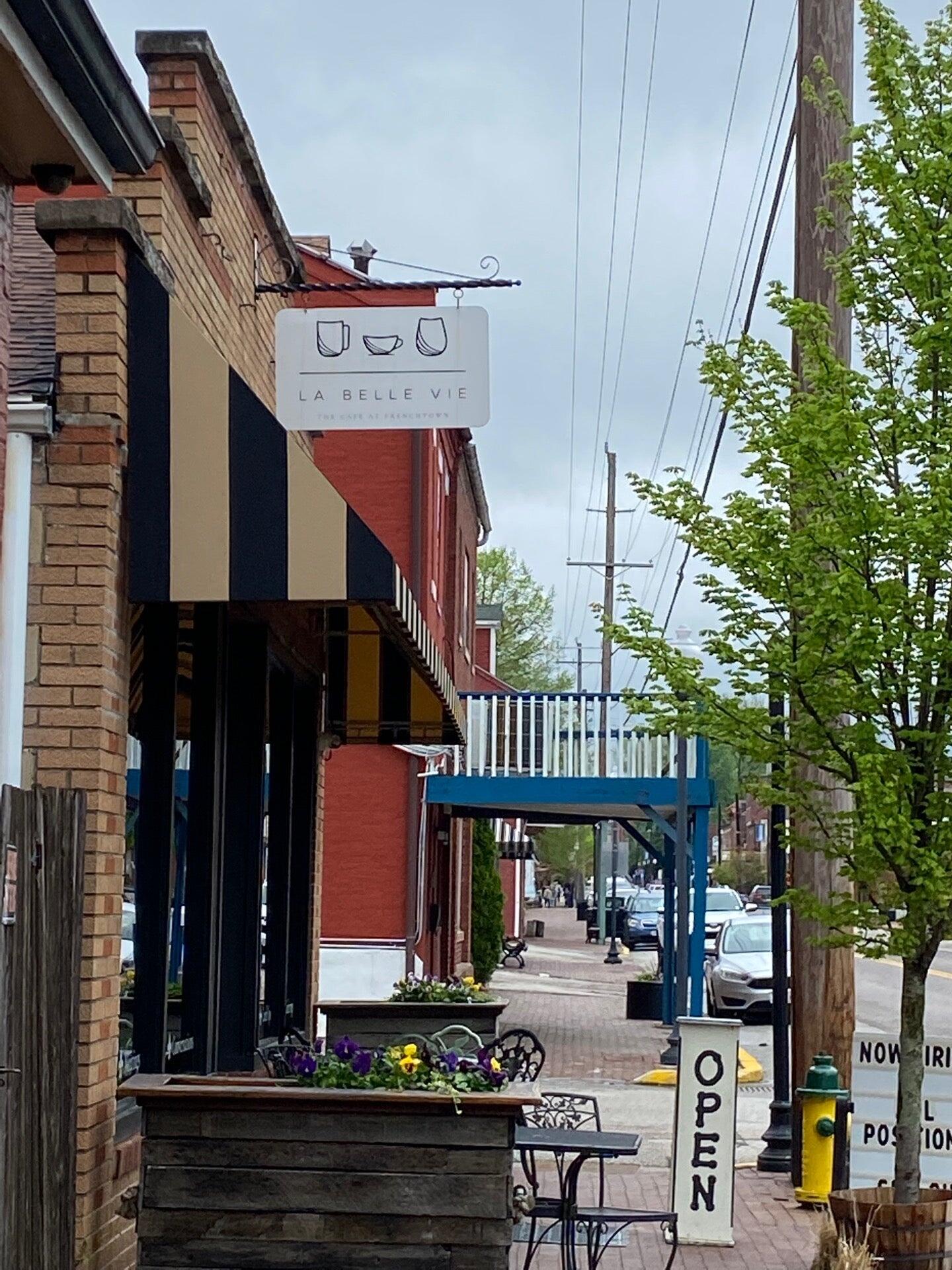 La Belle Vie / The Cafe At Frenchtown Nextdoor