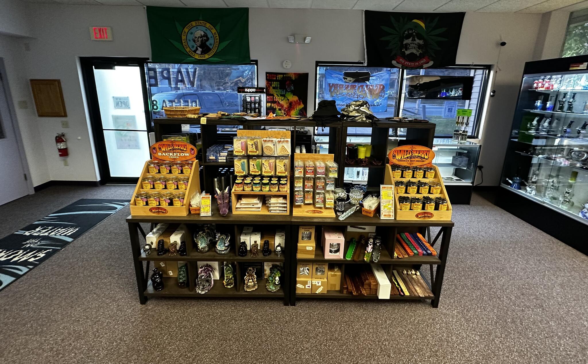 elfbar nachfüll pod läuft aus Osborne Smoke Shop main image 1