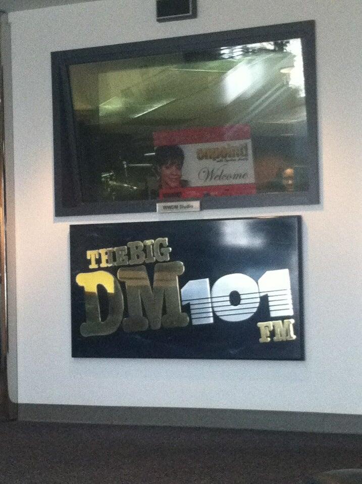 Radio station big dm 101 3 hot 103 9 q 935 fox 102 3 espn