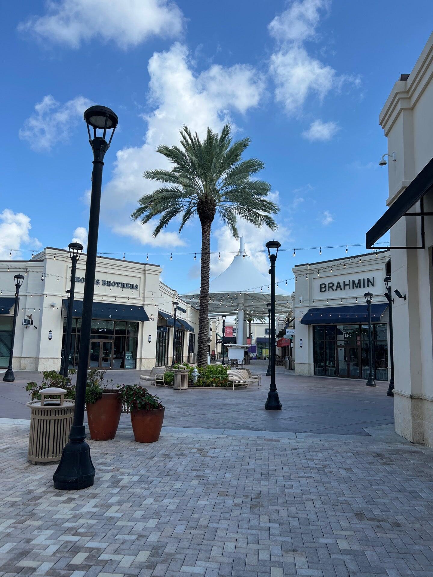 Palm Beach Outlet Mall