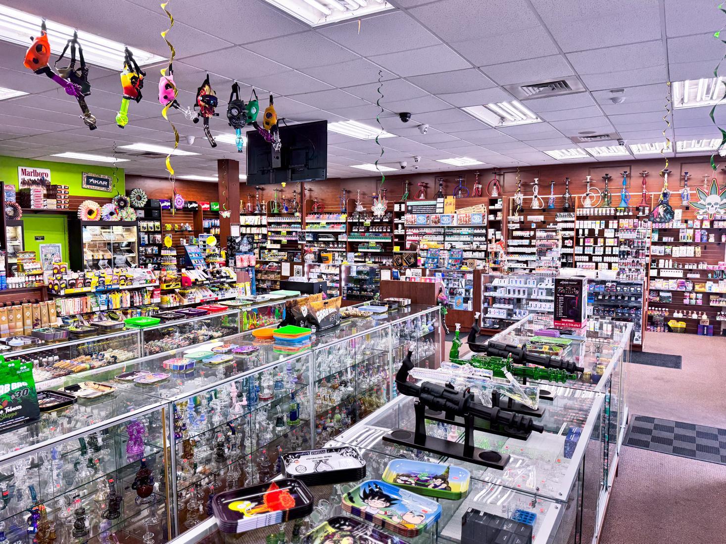 tobacco shop adrian mi MR PUFFS The Tobacco Shoppe, Inc.