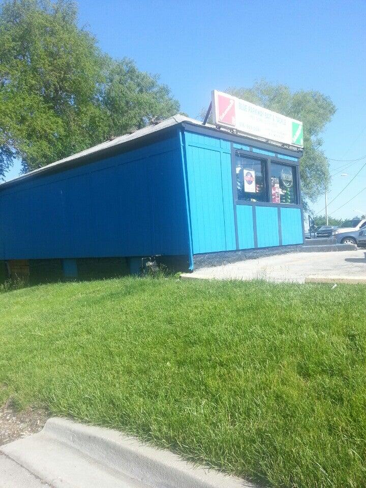 Dog food store cheap on blue parkway